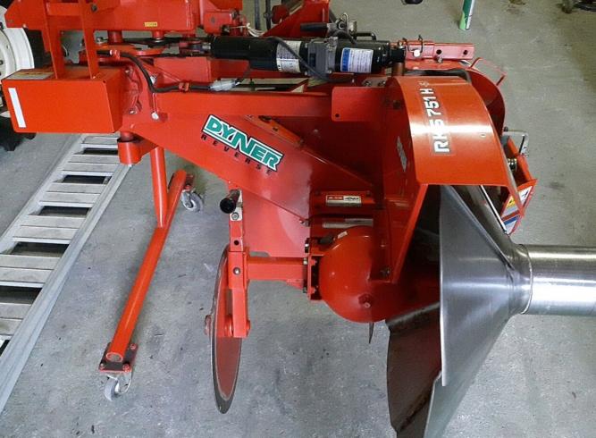 畦塗機 RKS751H　クボタBヒッチ 写真２