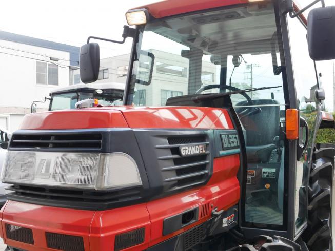 トラクター クボタ GRANDEL GL261 写真５