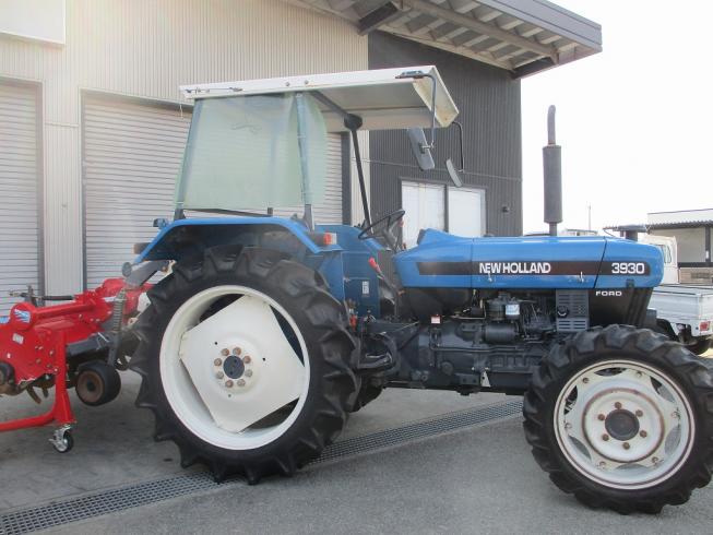 トラクター 3930 写真２