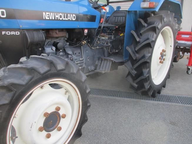 トラクター 3930 写真９