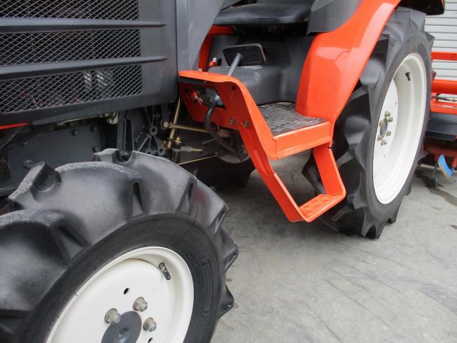 トラクター KB18 写真８