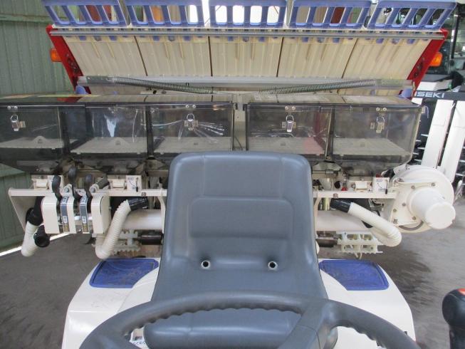 田植機 LV5A 写真７