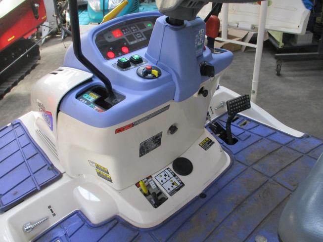 田植機 LV5A 写真８