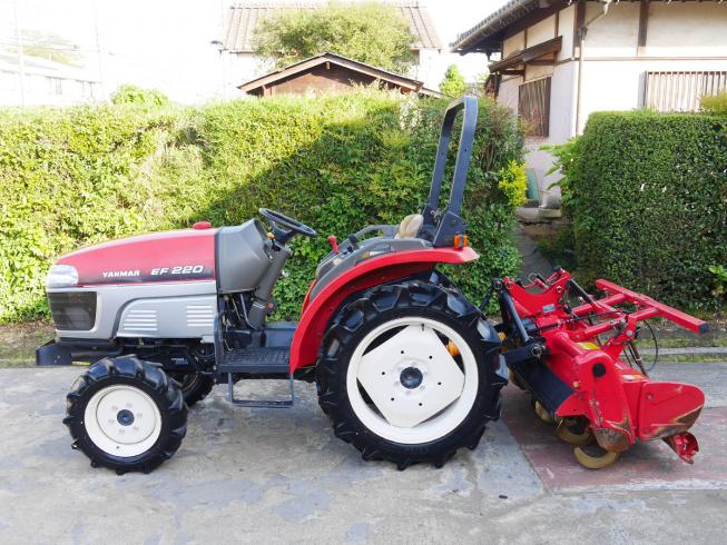 トラクター EF220 写真３