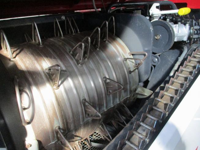 コンバイン YH320 写真５