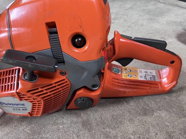 チェーンソー 572XP 写真５
