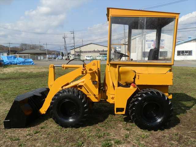 ホイルローダー WS-200 写真２