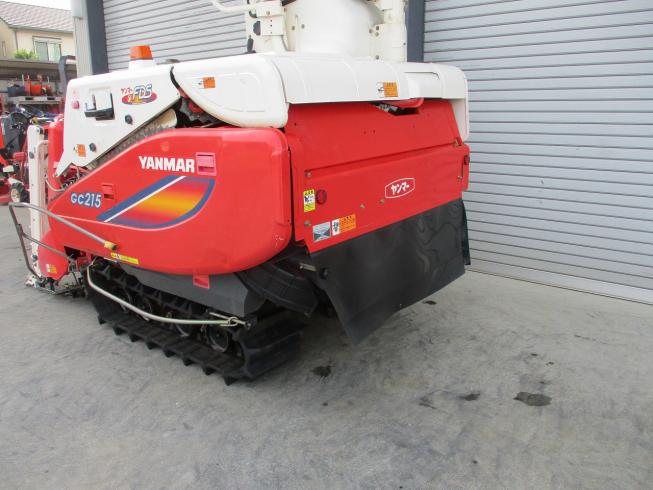 コンバイン GC215G 写真４