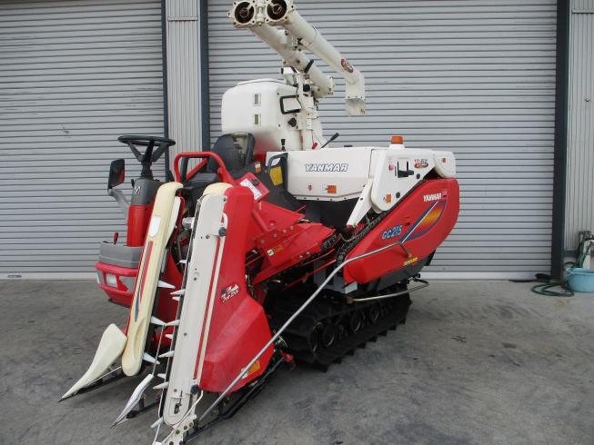 コンバイン GC215G 写真９