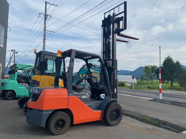 フォークリフト 8FG35J 写真３