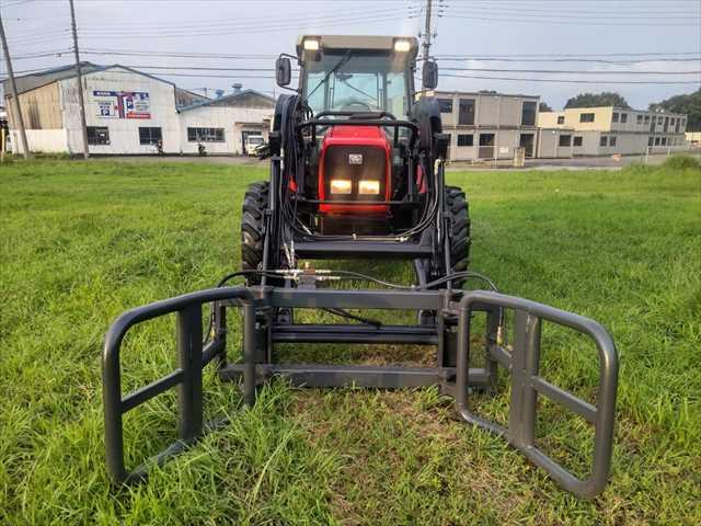 トラクター MF4255 写真３