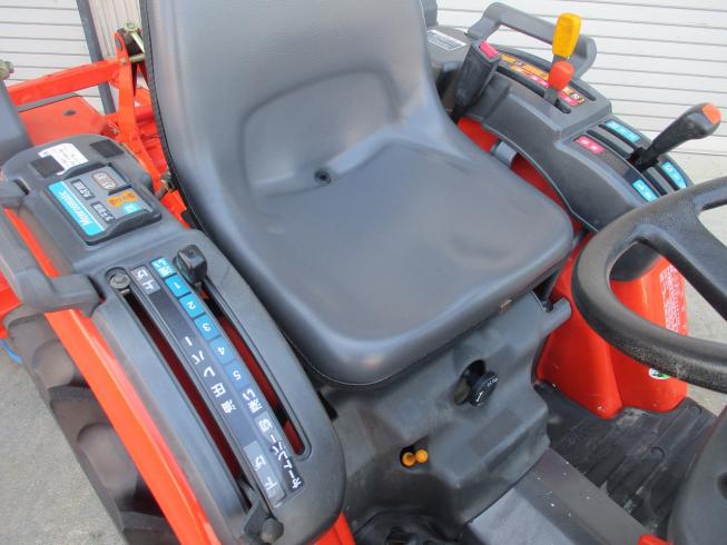 トラクター GB135(GB130) 写真８
