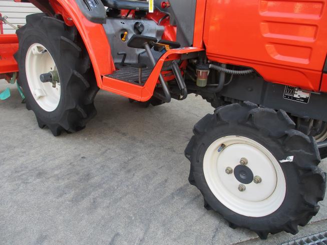 トラクター GB110 写真３