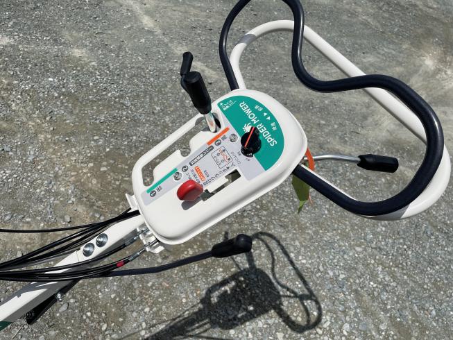 草刈機 SP431F 写真３