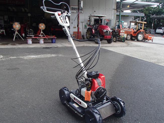 草刈機 AZ853 写真３