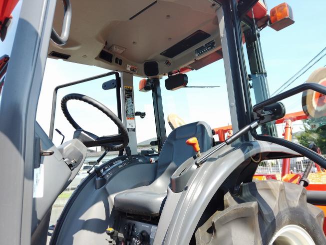 トラクター 【動画有】整備料込　キャビン24馬力　T245DFQBMARF4B 写真６