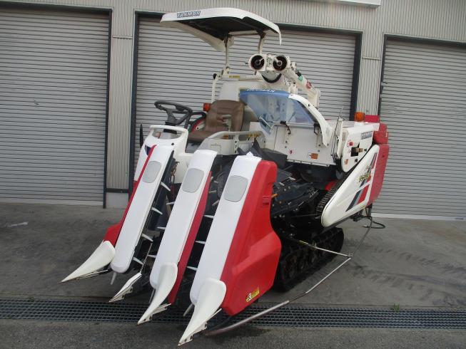 コンバイン GC323V 写真２