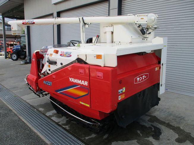 コンバイン GC221 写真５