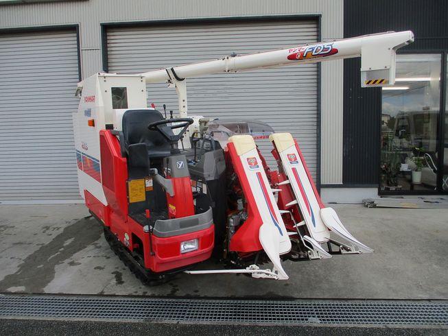 コンバイン GC221 写真２