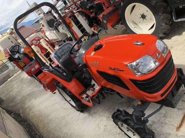 トラクター JB11 写真２