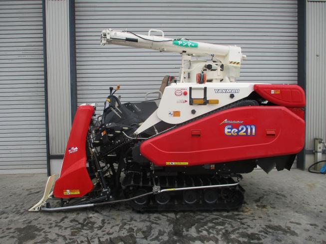 コンバイン Ee211G 写真５