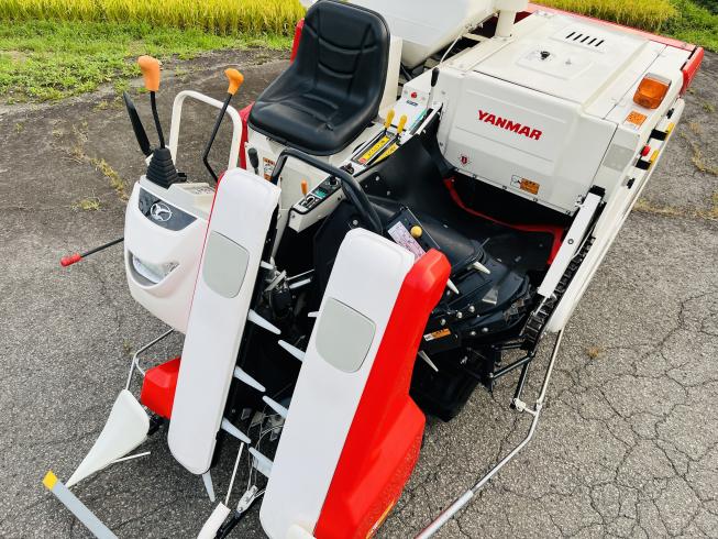 コンバイン Ee211W 写真８