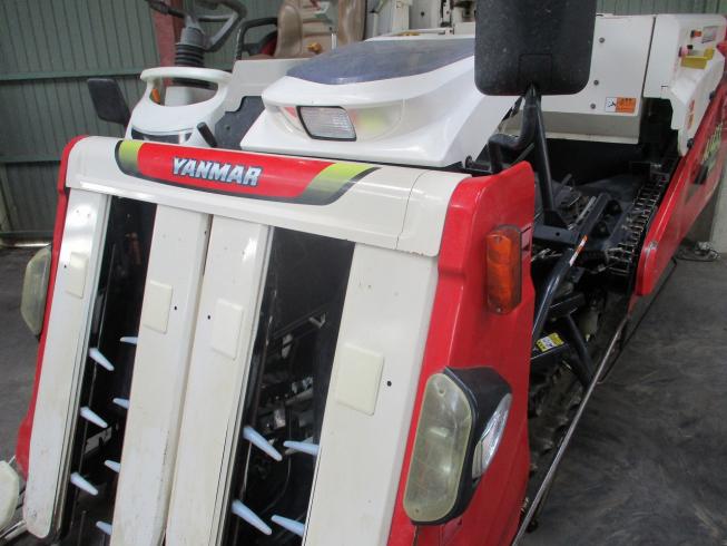 コンバイン AJ433 写真５