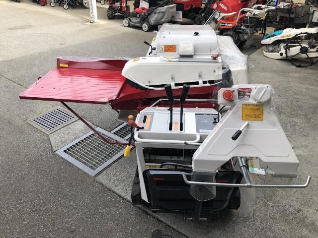 ハーベスター MH67 写真７