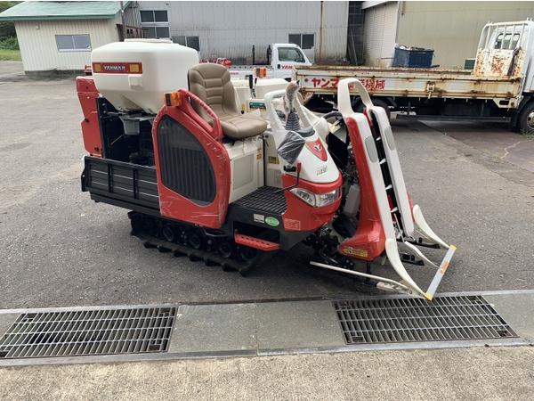 コンバイン AJ217 写真２