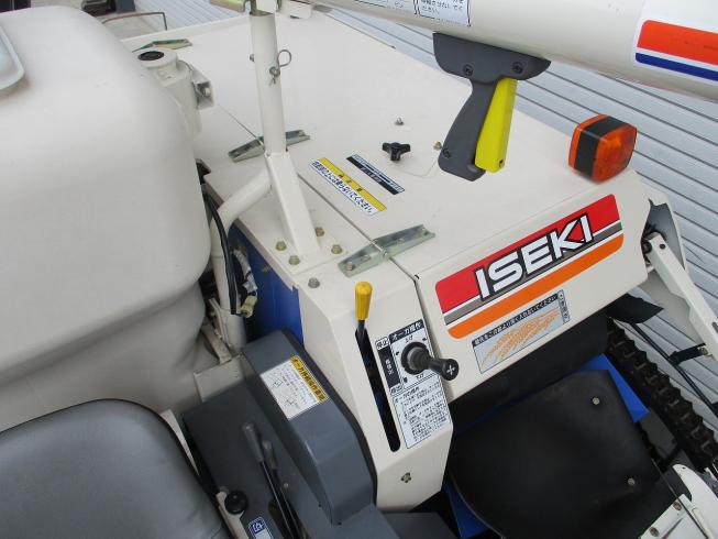 コンバイン HVB213GｰEZKHWC 写真３