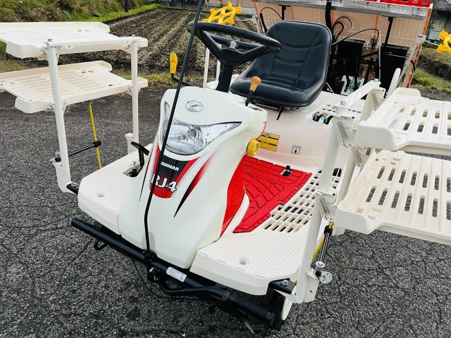 田植機 RJ4 写真４