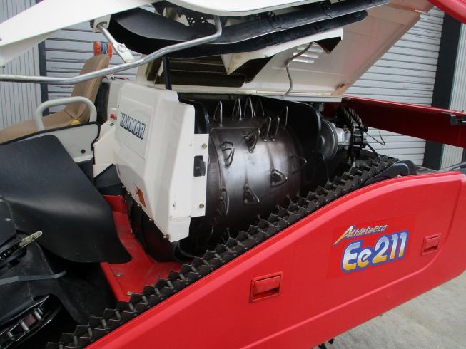 コンバイン Ee211 写真６