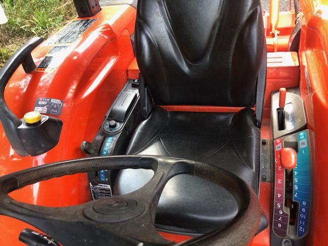 トラクター KL315 写真５