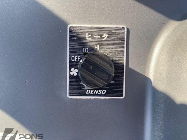 ホイールローダー WA30-6E０ 写真７