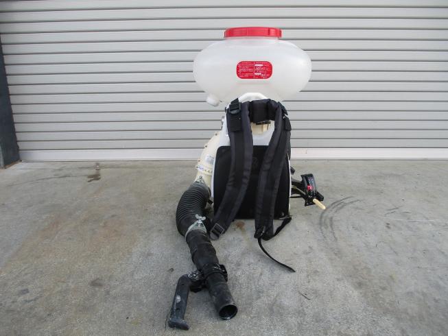 背負動力散布機 MDJ7000G 写真５