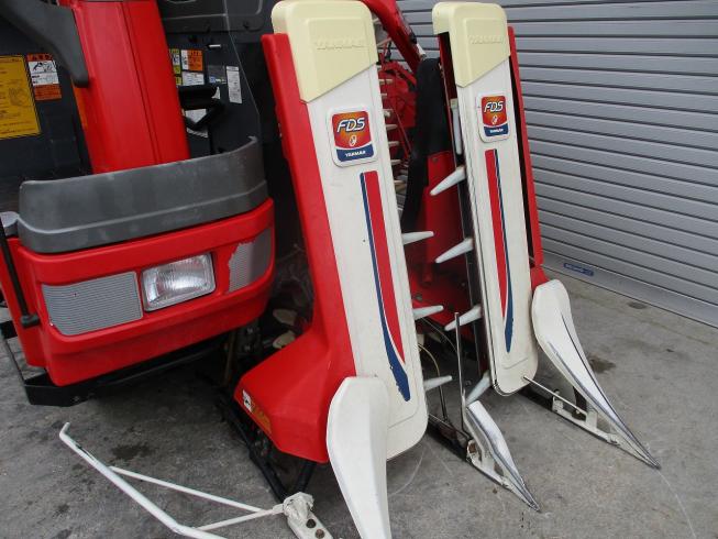 コンバイン GC221 写真５