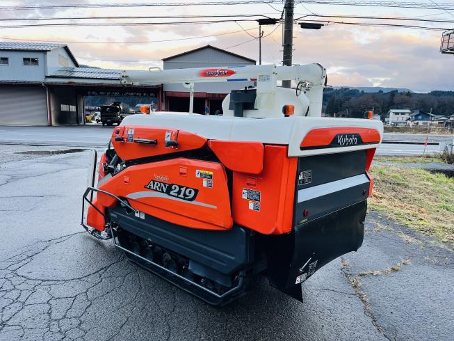 コンバイン ARN219-GDXW 写真４
