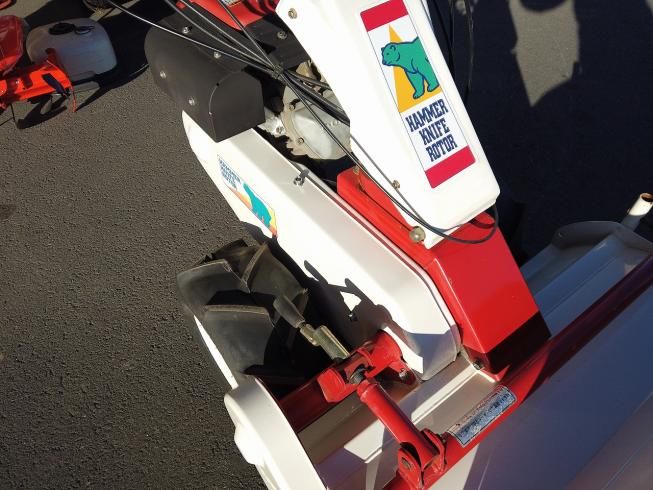 草刈機 ☆新春SALE☆　動画有 整備済　ナイフ(刃)・タイヤ新品♪　HR662 写真６