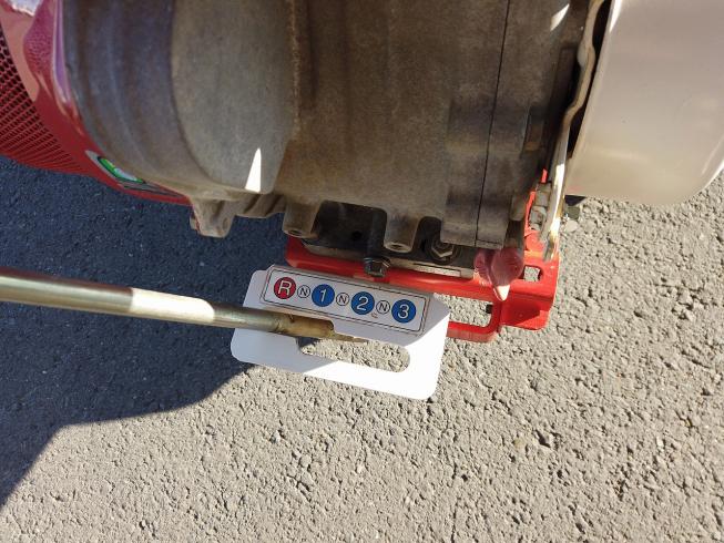 草刈機 ☆新春SALE☆　動画有 整備済　ナイフ(刃)・タイヤ新品♪　HR662 写真８