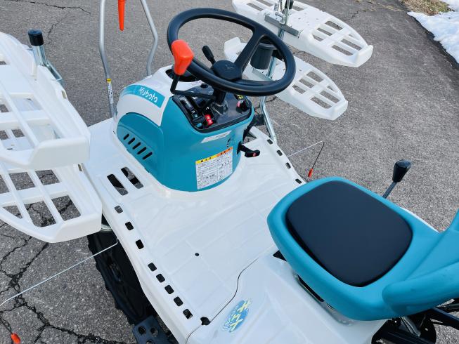 田植機 EP4-S 写真９