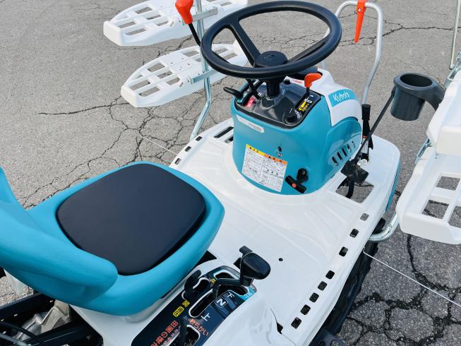 田植機 EP4-S 写真７