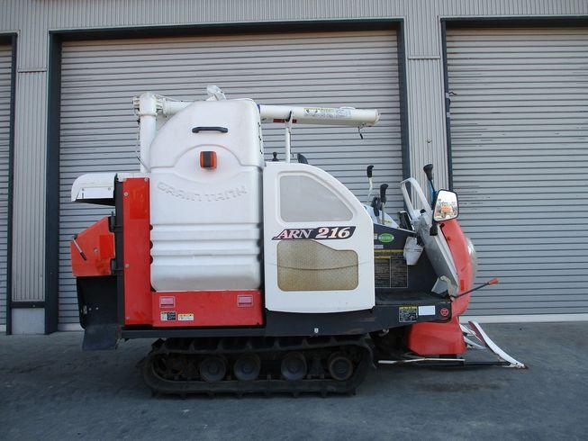 コンバイン ARN216-GLW2 写真３