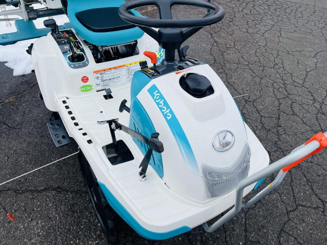 田植機 EP4-S 写真３