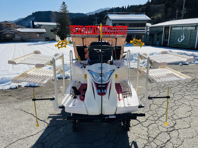 田植機 RJ4 写真３