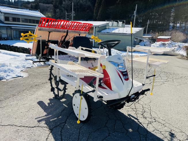 田植機 RJ4 写真２