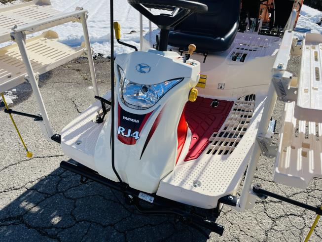 田植機 RJ4 写真４