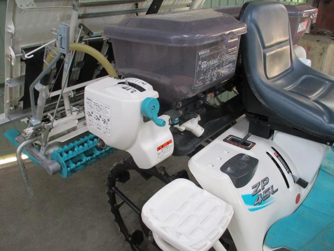 田植機 ZP45L-F 写真７