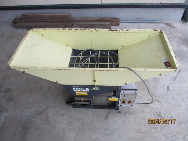 籾受けホッパー LH-30D2型 写真３