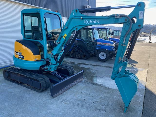 バックホー U-30-5 写真２