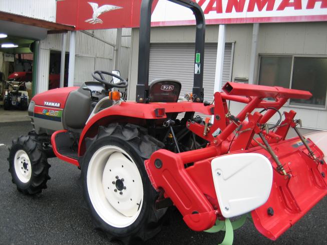 トラクター AF120VPUS4M 写真６